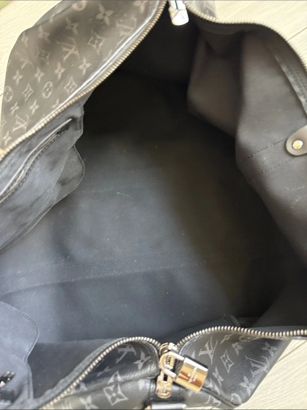 LOUIS VUITTON Keepall Bandoulière 55